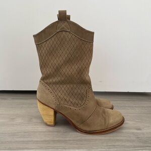 Joie - Tan Suede Western Boots